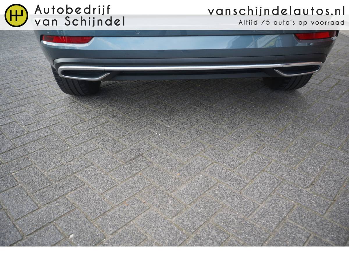 Škoda Karoq ŠKODA Karoq 1.5 TSI ACT 150PK SPORTLINE BUSINESS VOL LUXE PANORAMADAK ZWARTE HEMEL CAMERA STOEL+STUURVERWARMING ADAPTIEVE CRUISE ANDROID/APPLECARPLAY NAVI CLIMA PDC V+A BLUETOOTH 18INCH ENZ…