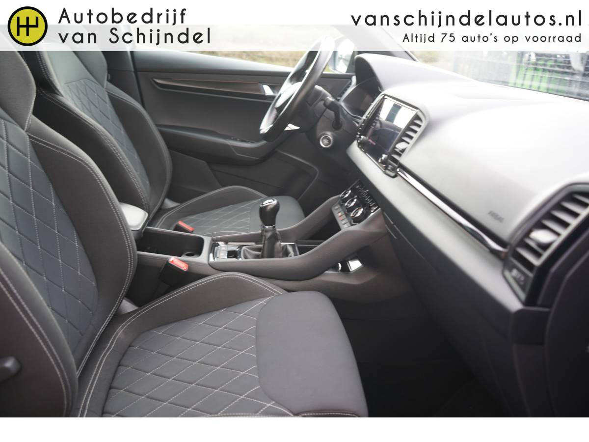 Škoda Karoq ŠKODA Karoq 1.5 TSI ACT 150PK SPORTLINE BUSINESS VOL LUXE PANORAMADAK ZWARTE HEMEL CAMERA STOEL+STUURVERWARMING ADAPTIEVE CRUISE ANDROID/APPLECARPLAY NAVI CLIMA PDC V+A BLUETOOTH 18INCH ENZ…