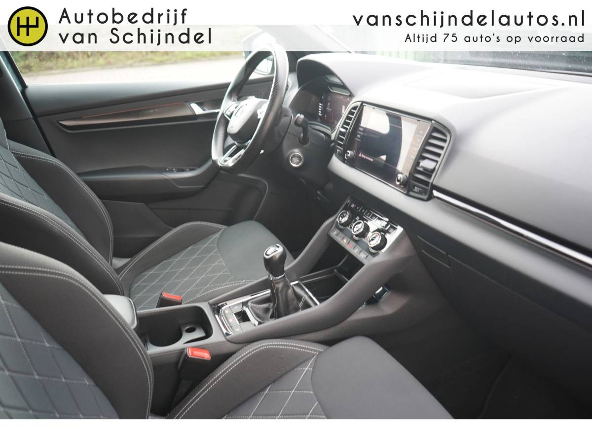 Škoda Karoq ŠKODA Karoq 1.5 TSI ACT 150PK SPORTLINE BUSINESS VOL LUXE PANORAMADAK ZWARTE HEMEL CAMERA STOEL+STUURVERWARMING ADAPTIEVE CRUISE ANDROID/APPLECARPLAY NAVI CLIMA PDC V+A BLUETOOTH 18INCH ENZ…
