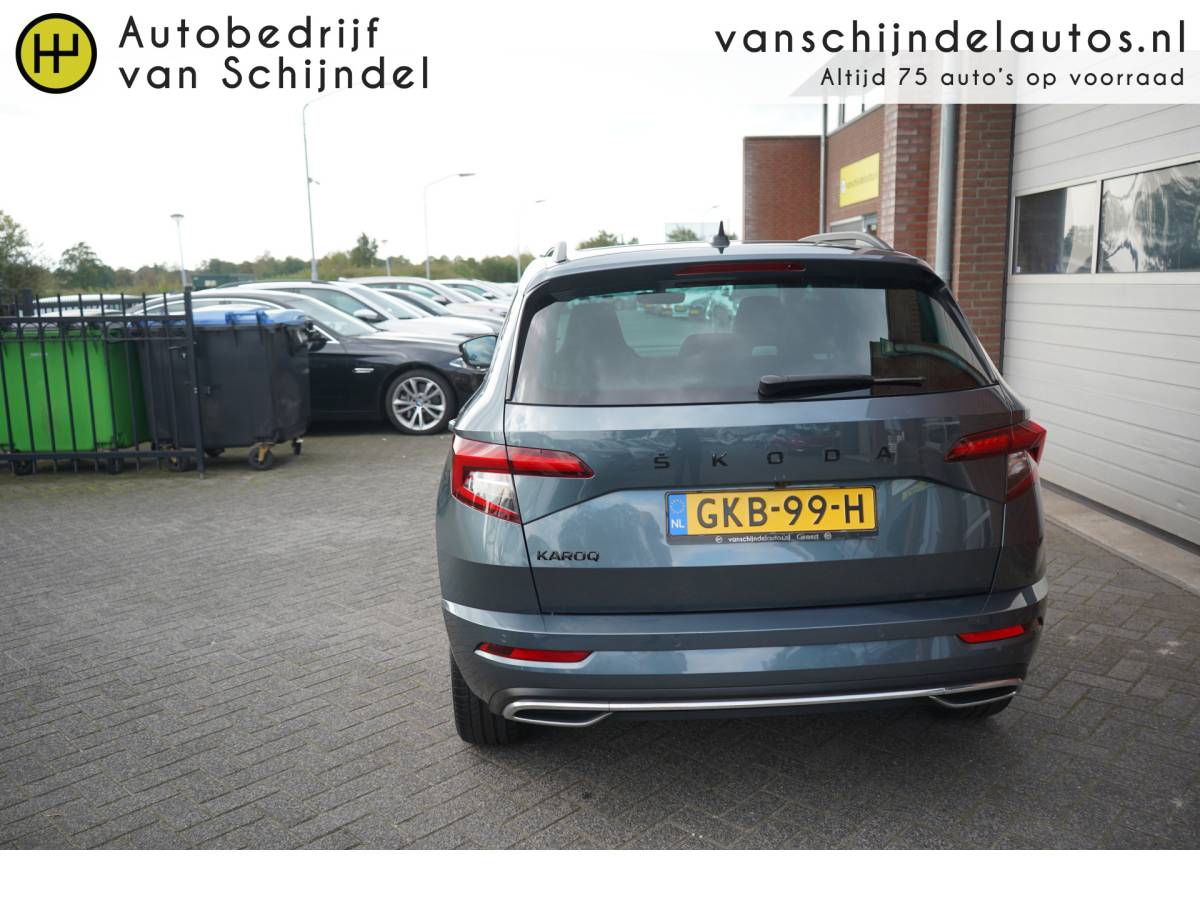 Škoda Karoq ŠKODA Karoq 1.5 TSI ACT 150PK SPORTLINE BUSINESS VOL LUXE PANORAMADAK ZWARTE HEMEL CAMERA STOEL+STUURVERWARMING ADAPTIEVE CRUISE ANDROID/APPLECARPLAY NAVI CLIMA PDC V+A BLUETOOTH 18INCH ENZ…