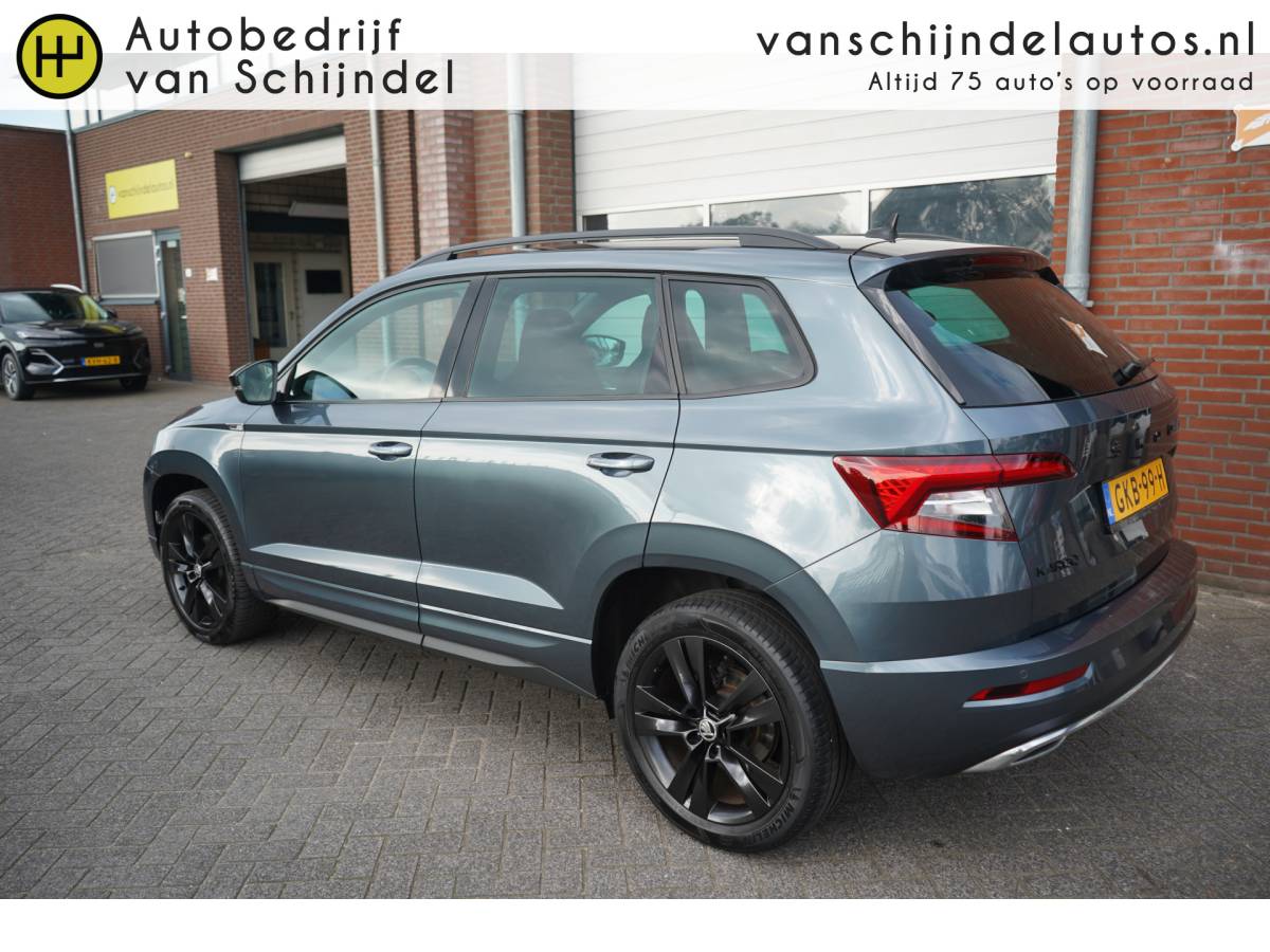 Škoda Karoq ŠKODA Karoq 1.5 TSI ACT 150PK SPORTLINE BUSINESS VOL LUXE PANORAMADAK ZWARTE HEMEL CAMERA STOEL+STUURVERWARMING ADAPTIEVE CRUISE ANDROID/APPLECARPLAY NAVI CLIMA PDC V+A BLUETOOTH 18INCH ENZ…