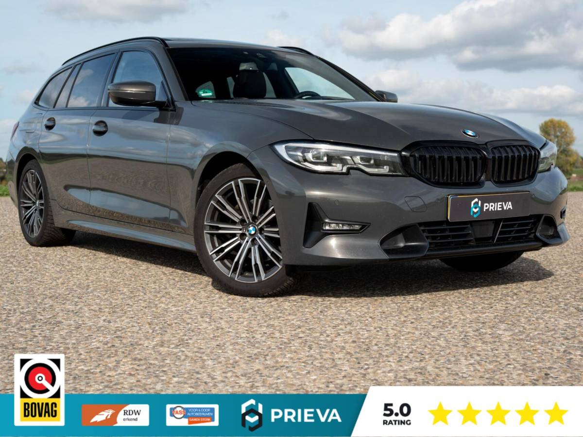 BMW 3 Serie BMW 3-serie Touring 320d High Executive | Panoramadak | Vernasca leder | Camera