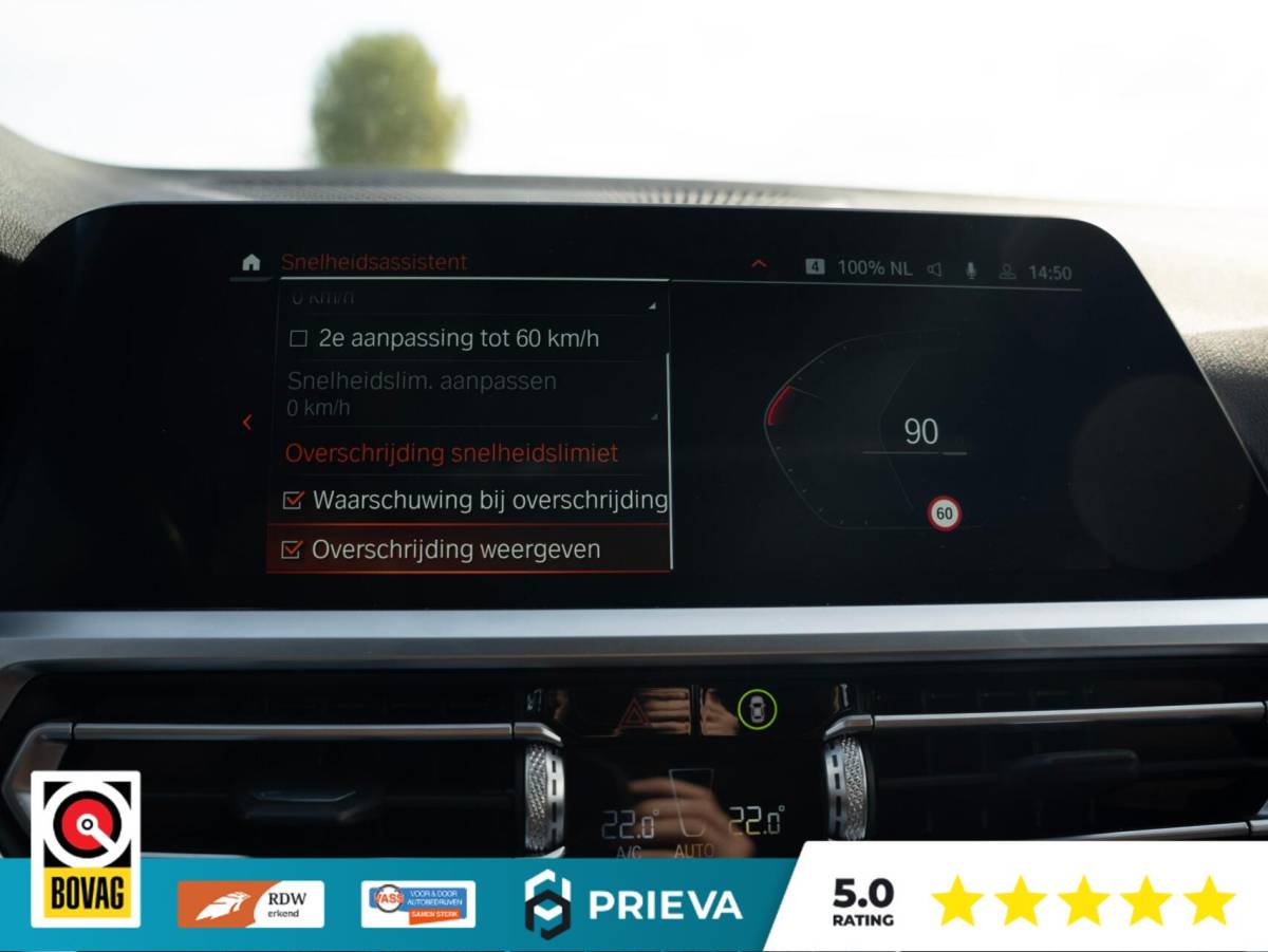 BMW 3 Serie BMW 3-serie Touring 320d High Executive | Panoramadak | Vernasca leder | Camera