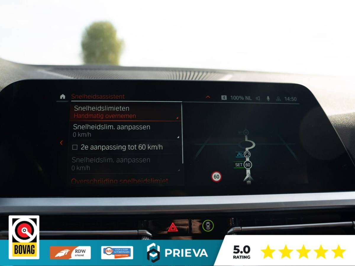 BMW 3 Serie BMW 3-serie Touring 320d High Executive | Panoramadak | Vernasca leder | Camera