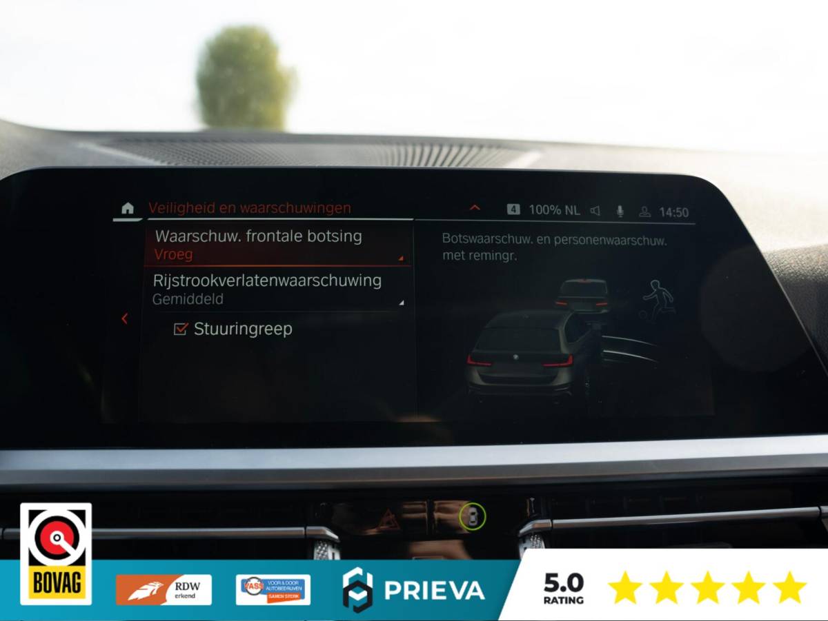BMW 3 Serie BMW 3-serie Touring 320d High Executive | Panoramadak | Vernasca leder | Camera
