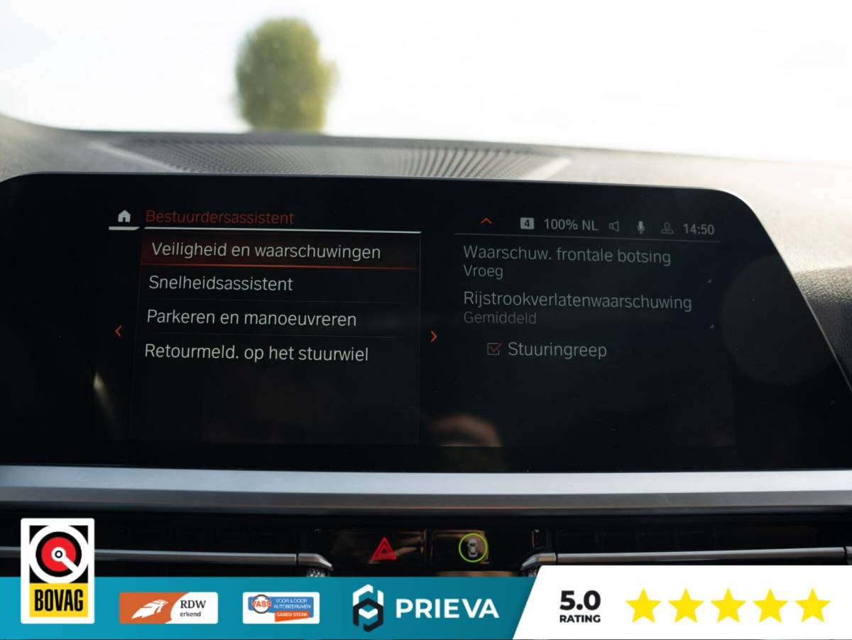 BMW 3 Serie BMW 3-serie Touring 320d High Executive | Panoramadak | Vernasca leder | Camera