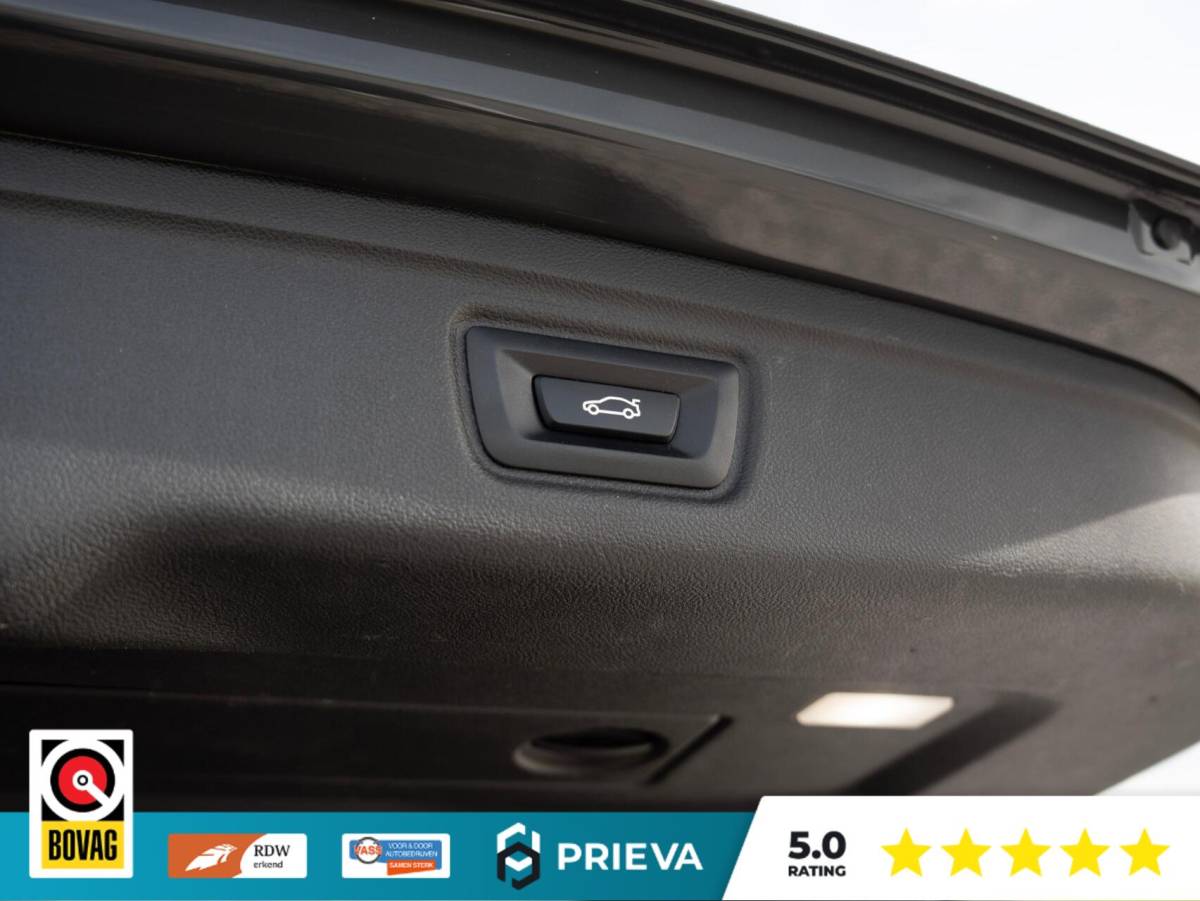 BMW 3 Serie BMW 3-serie Touring 320d High Executive | Panoramadak | Vernasca leder | Camera