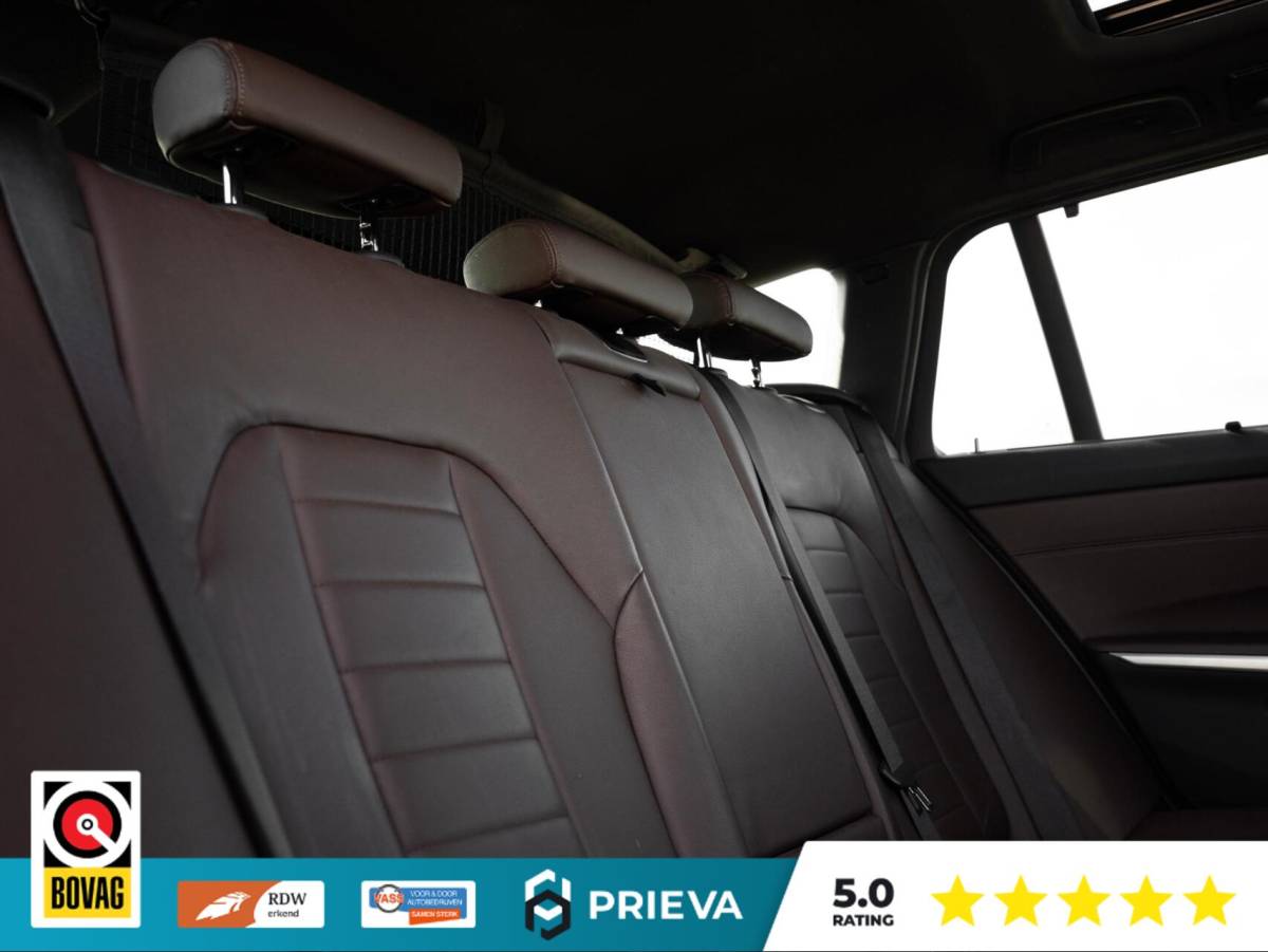BMW 3 Serie BMW 3-serie Touring 320d High Executive | Panoramadak | Vernasca leder | Camera