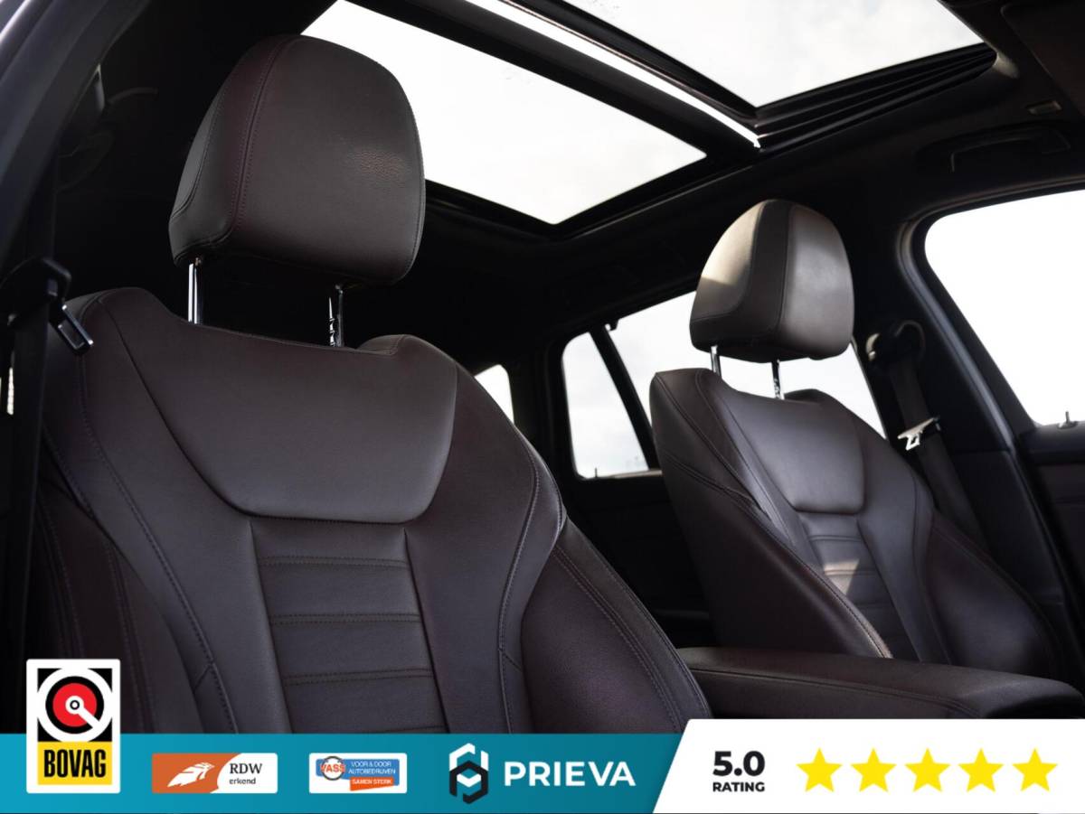 BMW 3 Serie BMW 3-serie Touring 320d High Executive | Panoramadak | Vernasca leder | Camera