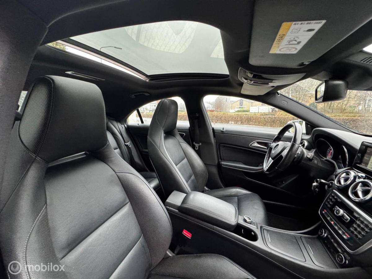Mercedes-Benz CLA Mercedes CLA klasse 200 AUT LEDER/PANO/AIRCO/CRUISE/NAVI