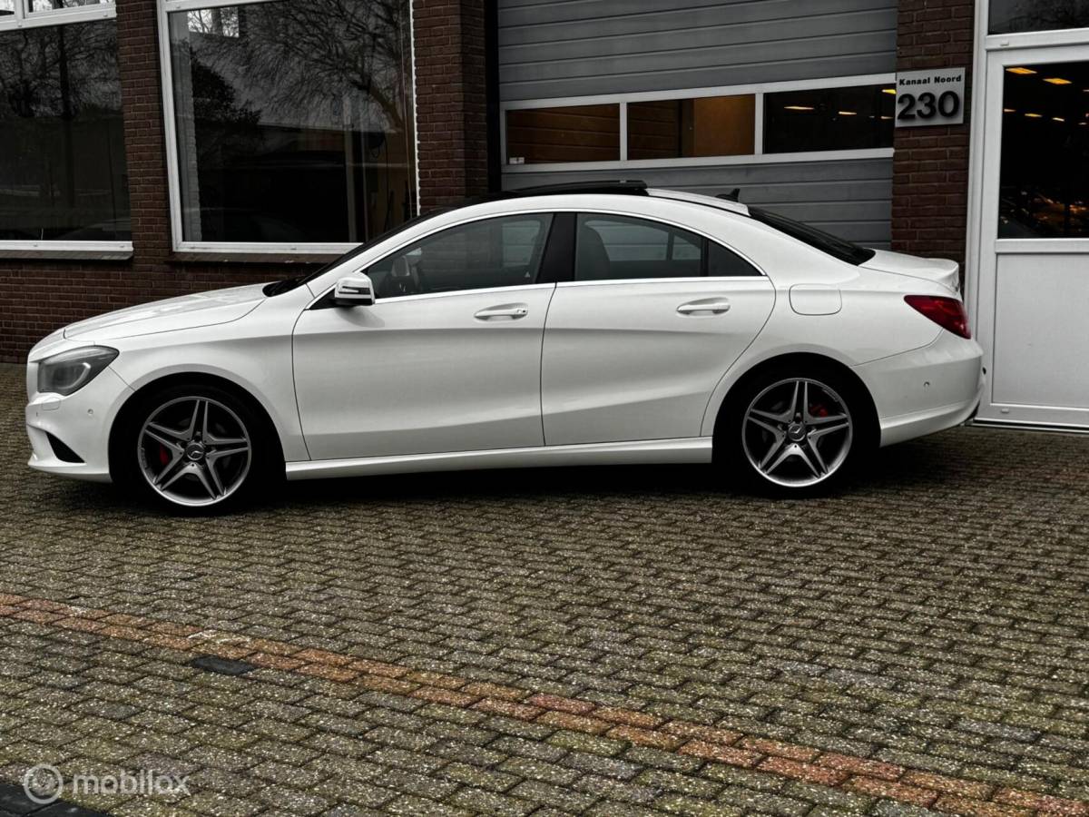 Mercedes-Benz CLA Mercedes CLA klasse 200 AUT LEDER/PANO/AIRCO/CRUISE/NAVI