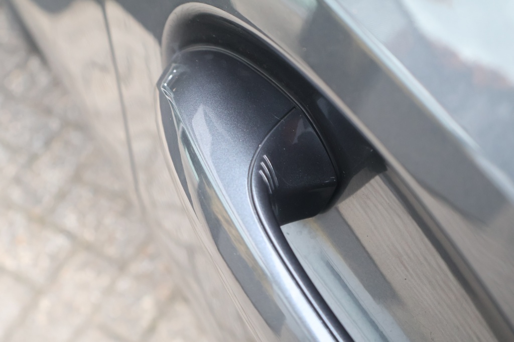 BMW 3 Serie BMW 3-Serie Touring (G21) 330e 292pk Aut | Harman/Kardon | Cruise | Carplay | Keyless | Stoelverwarming