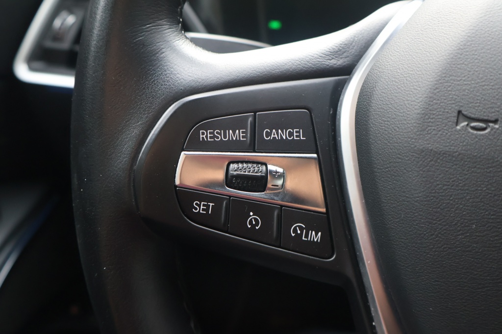 BMW 3 Serie BMW 3-Serie Touring (G21) 330e 292pk Aut | Harman/Kardon | Cruise | Carplay | Keyless | Stoelverwarming