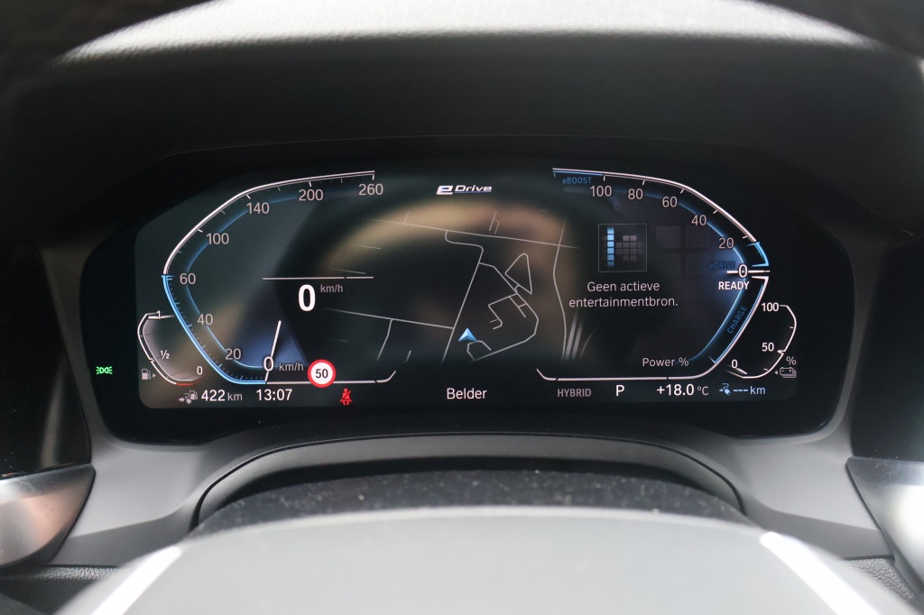 BMW 3 Serie BMW 3-Serie Touring (G21) 330e 292pk Aut | Harman/Kardon | Cruise | Carplay | Keyless | Stoelverwarming
