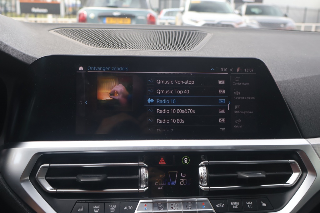 BMW 3 Serie BMW 3-Serie Touring (G21) 330e 292pk Aut | Harman/Kardon | Cruise | Carplay | Keyless | Stoelverwarming