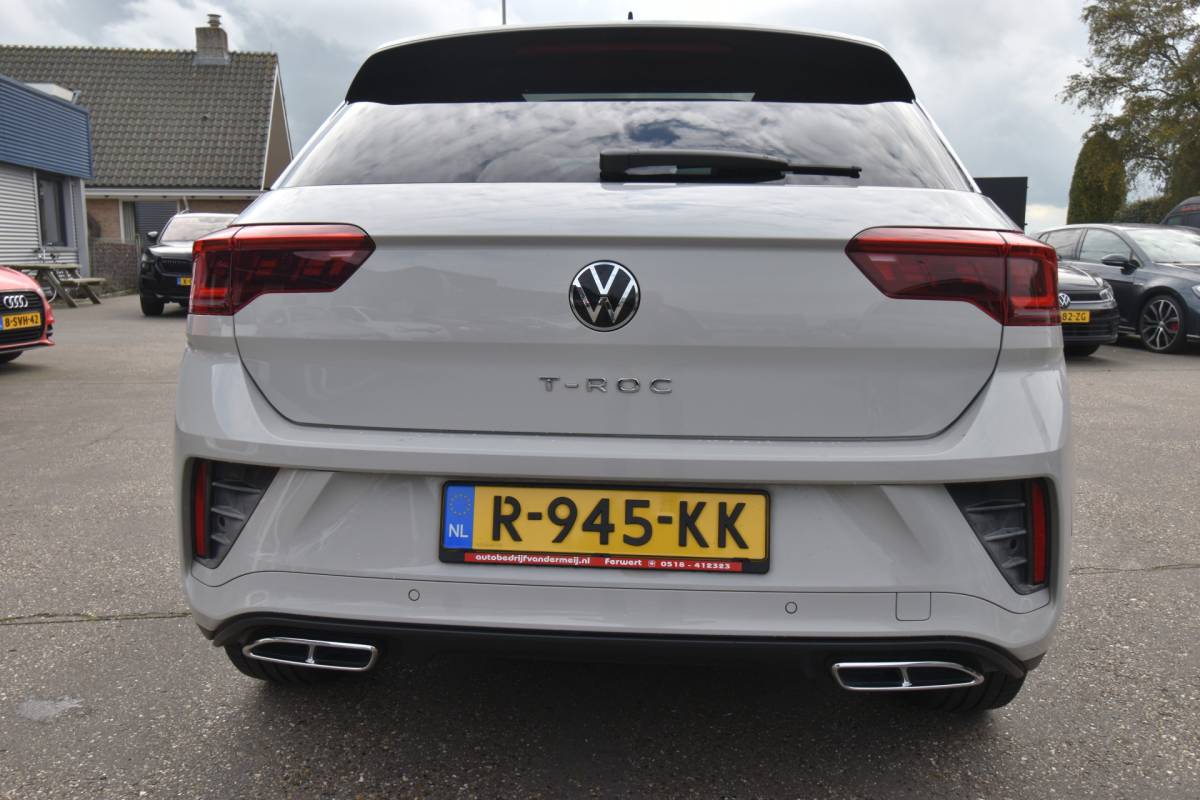 Volkswagen T-Roc Volkswagen T-Roc 1.5 TSI R-Line Business+ , FACELIFT  !! , EL PANODAK  , LMV19 ,  A UITRIJ CAM  ,  VIRTUAL COCKPIT , NAVI , CLIMATR ,