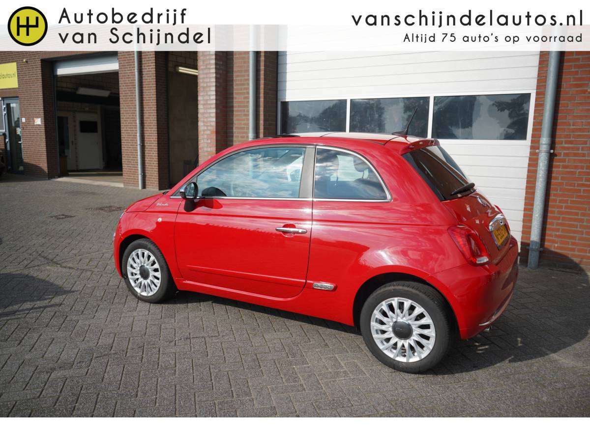 Fiat 500 Fiat 500 1.0 HYBRID DOLCEVITA SEPT 2021 ORIGINEEL NEDERLANDS PANORAMADAK LEDER ECC AIRCO CRUISECONTROL PARKEERSENSOREN BLUETOOTH 15INCH LMV ELECTR.RAMEN/SPIEGELS