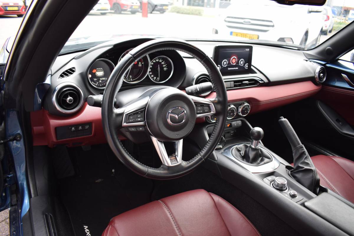 Mazda MX-5 Mazda MX-5 1.5 SkyActiv-G 132 Ginzan | Zeer Zeldzaam! | Sportuitlaat | Leer | Stoelverwarming