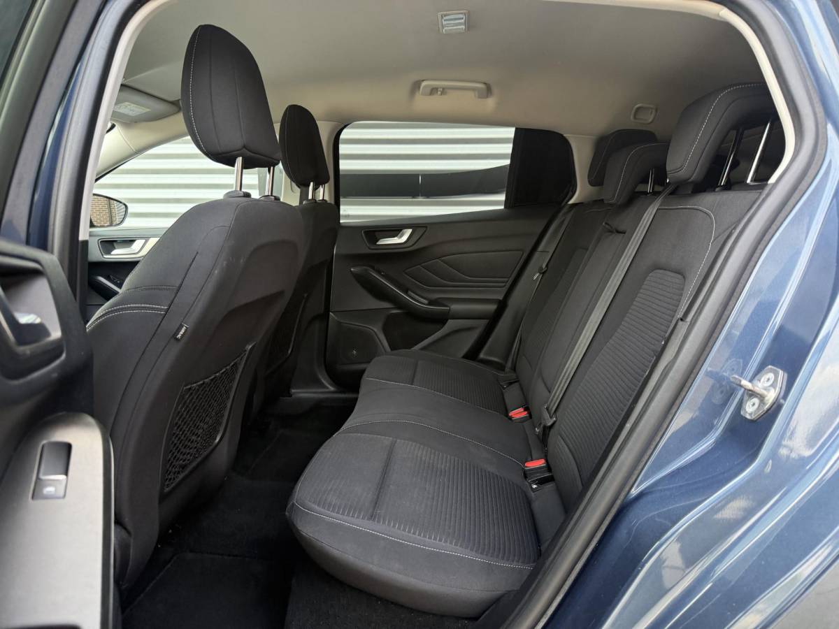 Ford Focus Ford Focus Wagon 1.0 EcoBoost Titanium Business 2e Eigenaar|Navi|Camera|Clima|Cruise|Stoelverwarming|Carplay|APK tot 06-2027