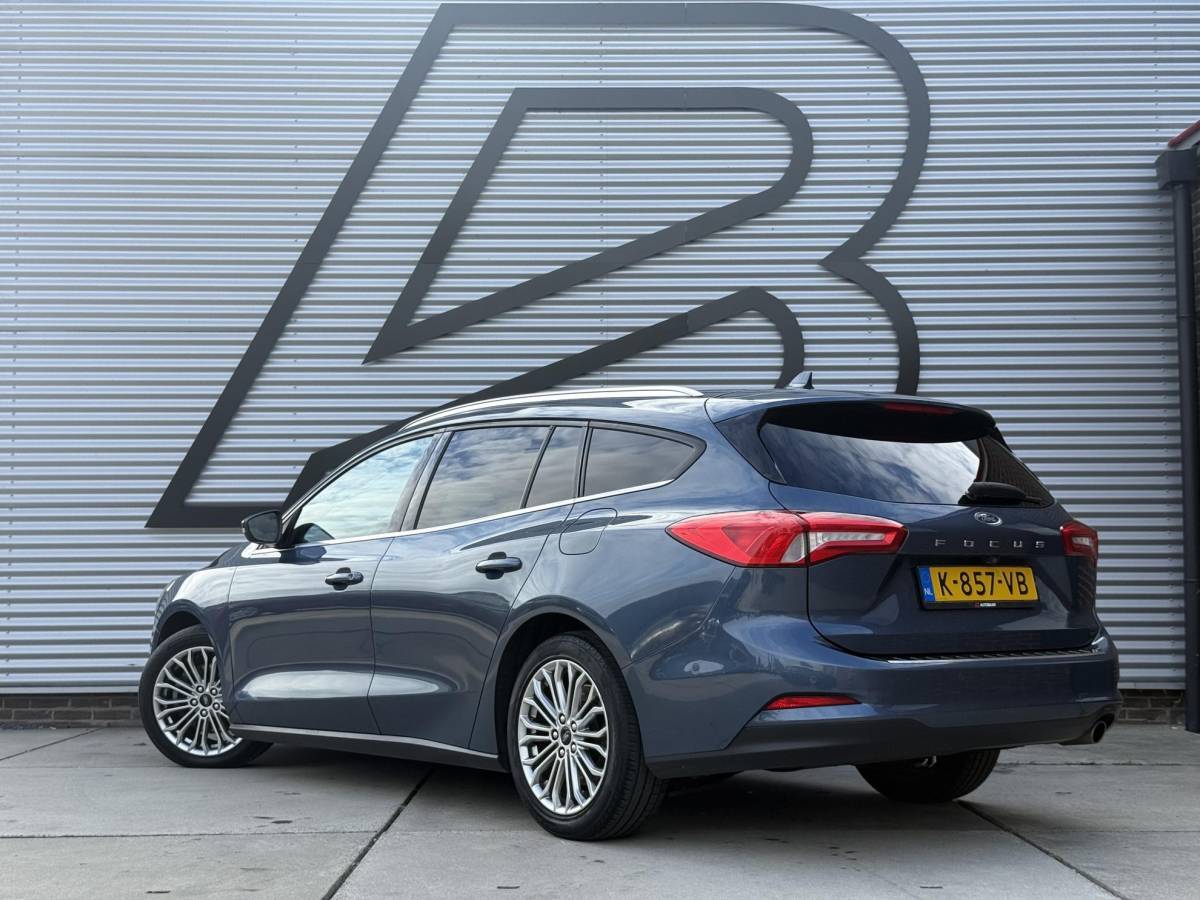 Ford Focus Ford Focus Wagon 1.0 EcoBoost Titanium Business 2e Eigenaar|Navi|Camera|Clima|Cruise|Stoelverwarming|Carplay|APK tot 06-2027