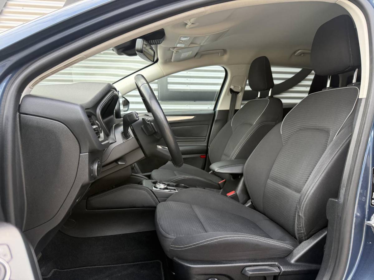Ford Focus Ford Focus Wagon 1.0 EcoBoost Titanium Business 2e Eigenaar|Navi|Camera|Clima|Cruise|Stoelverwarming|Carplay|APK tot 06-2027