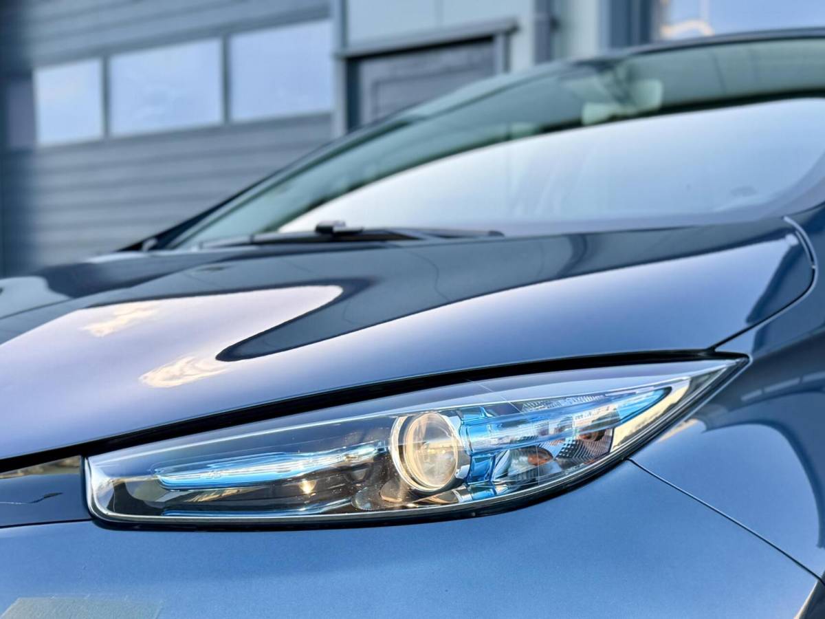 Renault ZOE Renault Zoe R110 Limited 41 kWh 🔋 | Koop Accu | LAGE KM | Camera | Carplay | BOSE | 5 Deurs |