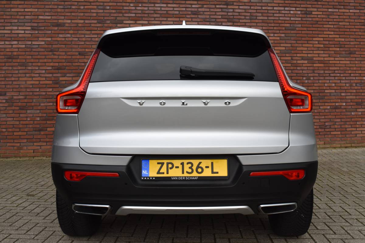 Volvo XC40 Volvo XC40 T4 190PK Automaat Inscription | 19” | All-Season | Trekhaak |