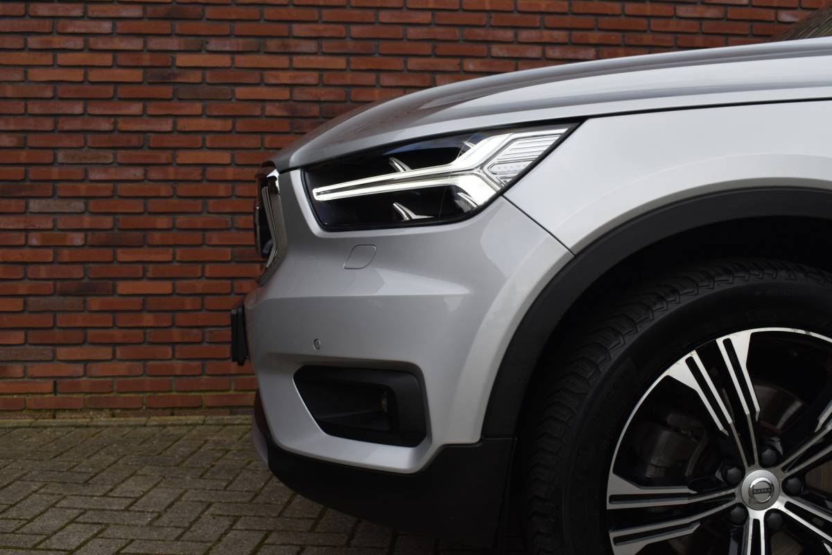 Volvo XC40 Volvo XC40 T4 190PK Automaat Inscription | 19” | All-Season | Trekhaak |