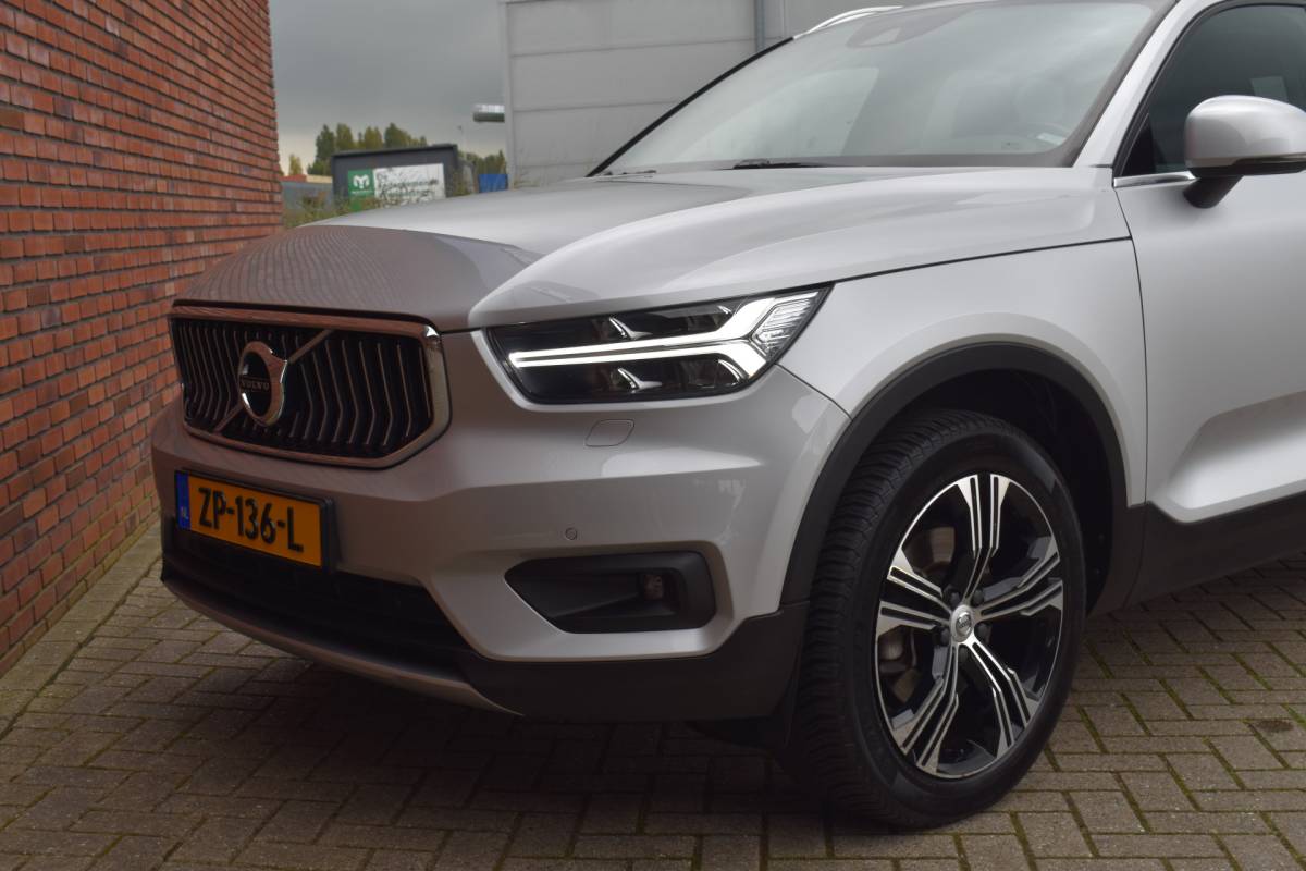 Volvo XC40 Volvo XC40 T4 190PK Automaat Inscription | 19” | All-Season | Trekhaak |