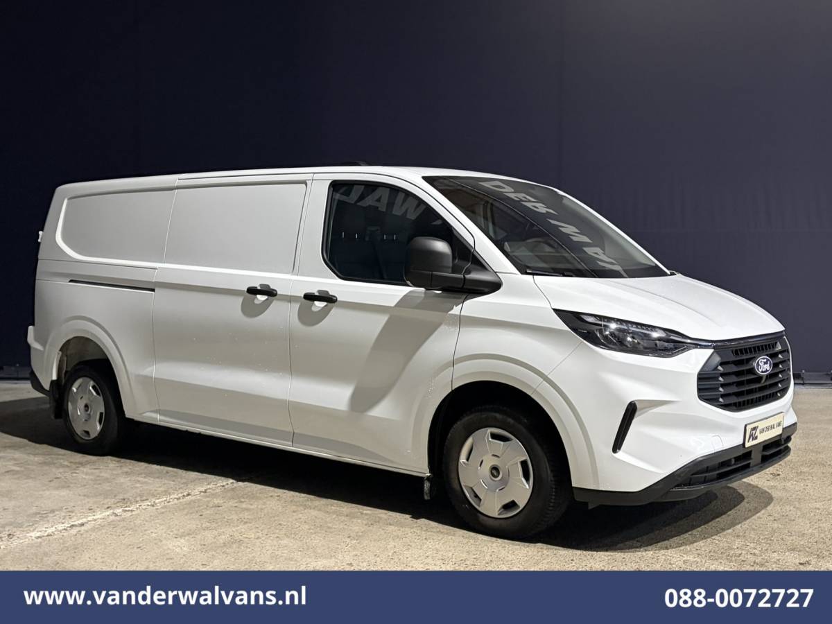 Ford Transit Custom Ford Transit Custom 2.0 TDCI 136pk L2H1 Euro6 Airco | Camera | LED | Apple Carplay | Cruisecontrol Android Auto, Verwarmde Voorruit, Parkeersensoren, Bijrijdersbank, 2740kg trekvermogen