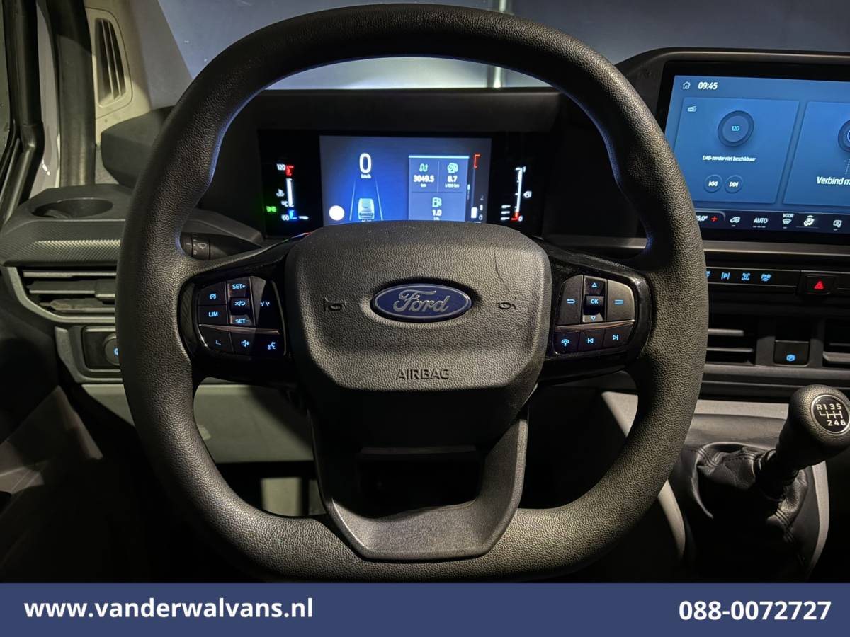 Ford Transit Custom Ford Transit Custom 2.0 TDCI 136pk L2H1 Euro6 Airco | Camera | LED | Apple Carplay | Cruisecontrol Android Auto, Verwarmde Voorruit, Parkeersensoren, Bijrijdersbank, 2740kg trekvermogen