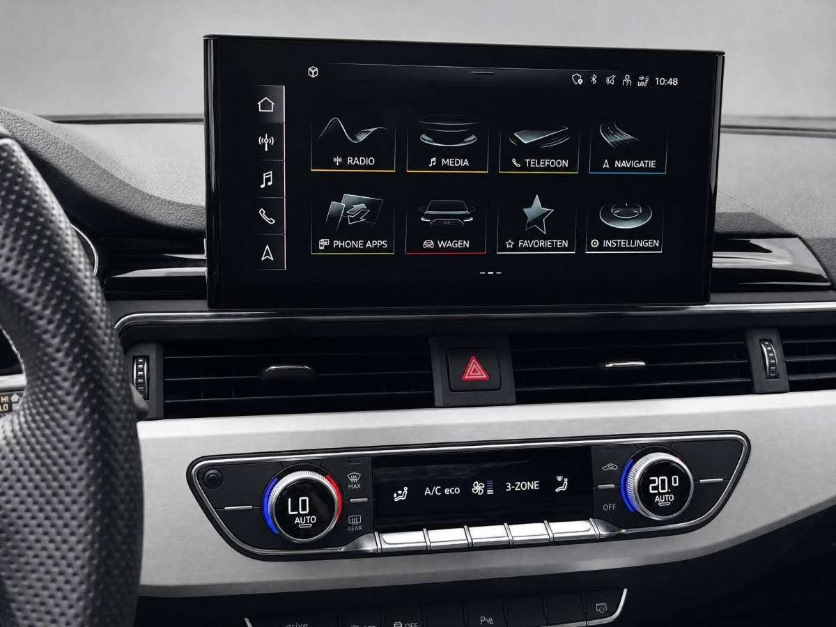 Audi A5 Audi A5 Coupé 40 TFSI quattro 204pk S edition · Camera · Matrix LED · Elek. Voorstoelen + Massage · Optiekpakket Zwart · Apple/Android Car Play · Sfeerverlichting ·