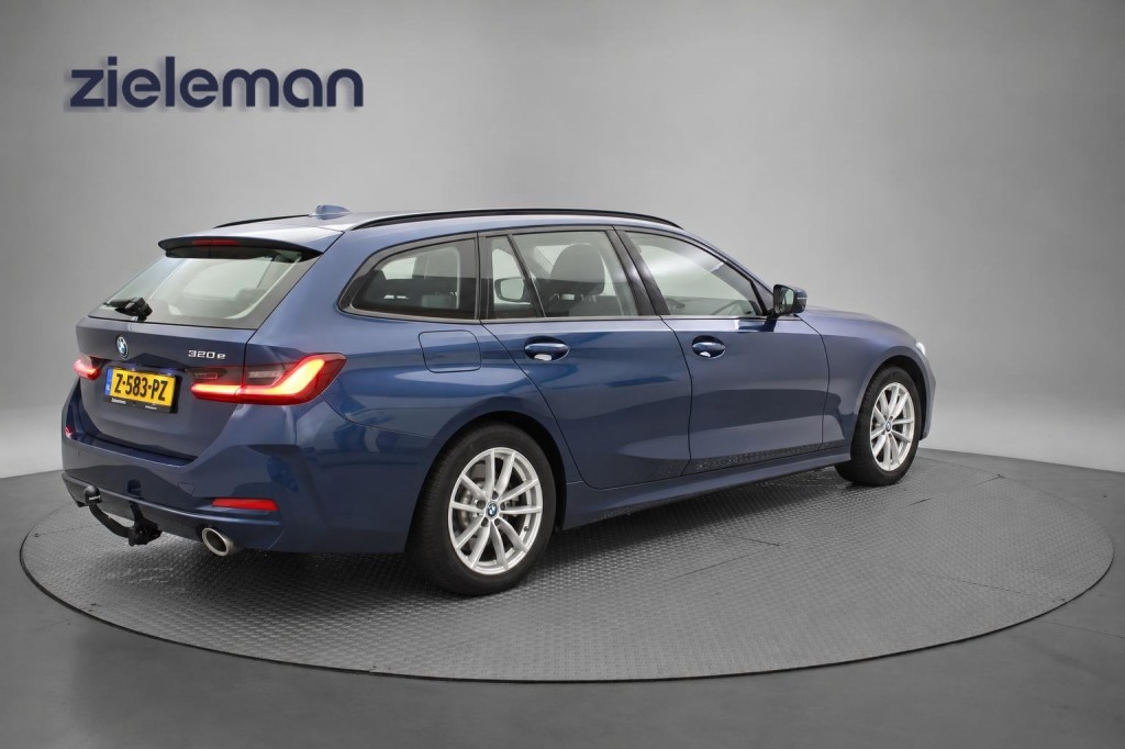 BMW 3 Serie Bmw 3-serie Touring 320e – Digitaal Cockpit, Carplay, Cruise, Trekhaak