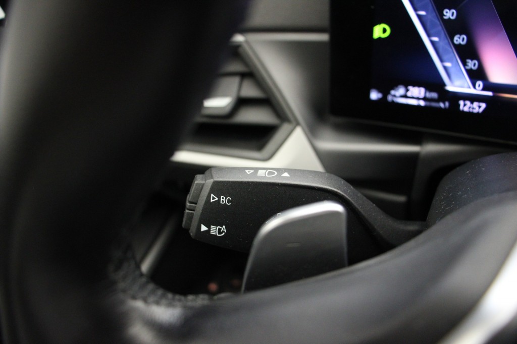 BMW 3 Serie Bmw 3-serie Touring 320e – Digitaal Cockpit, Carplay, Cruise, Trekhaak
