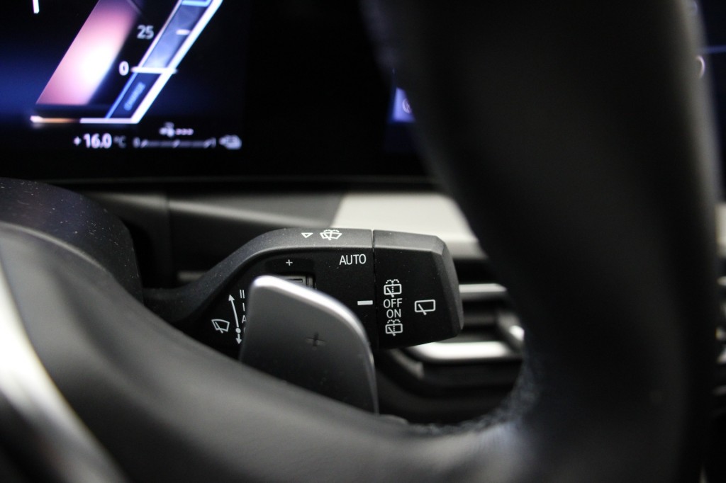 BMW 3 Serie Bmw 3-serie Touring 320e – Digitaal Cockpit, Carplay, Cruise, Trekhaak