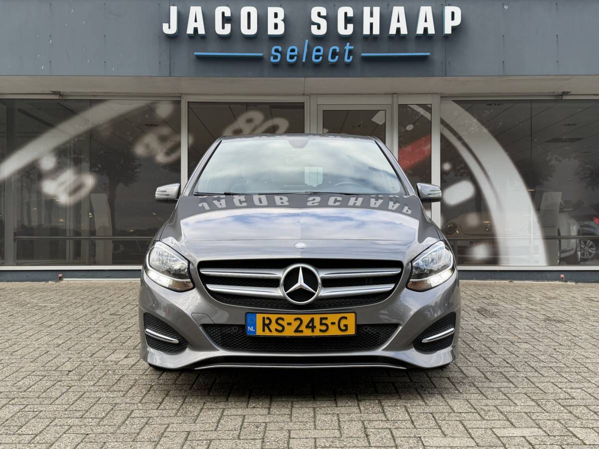 Mercedes-Benz B-Klasse Mercedes-Benz B-klasse 180 Ambition / Automaat / Sensoren V+A / Stoelverwarming /
