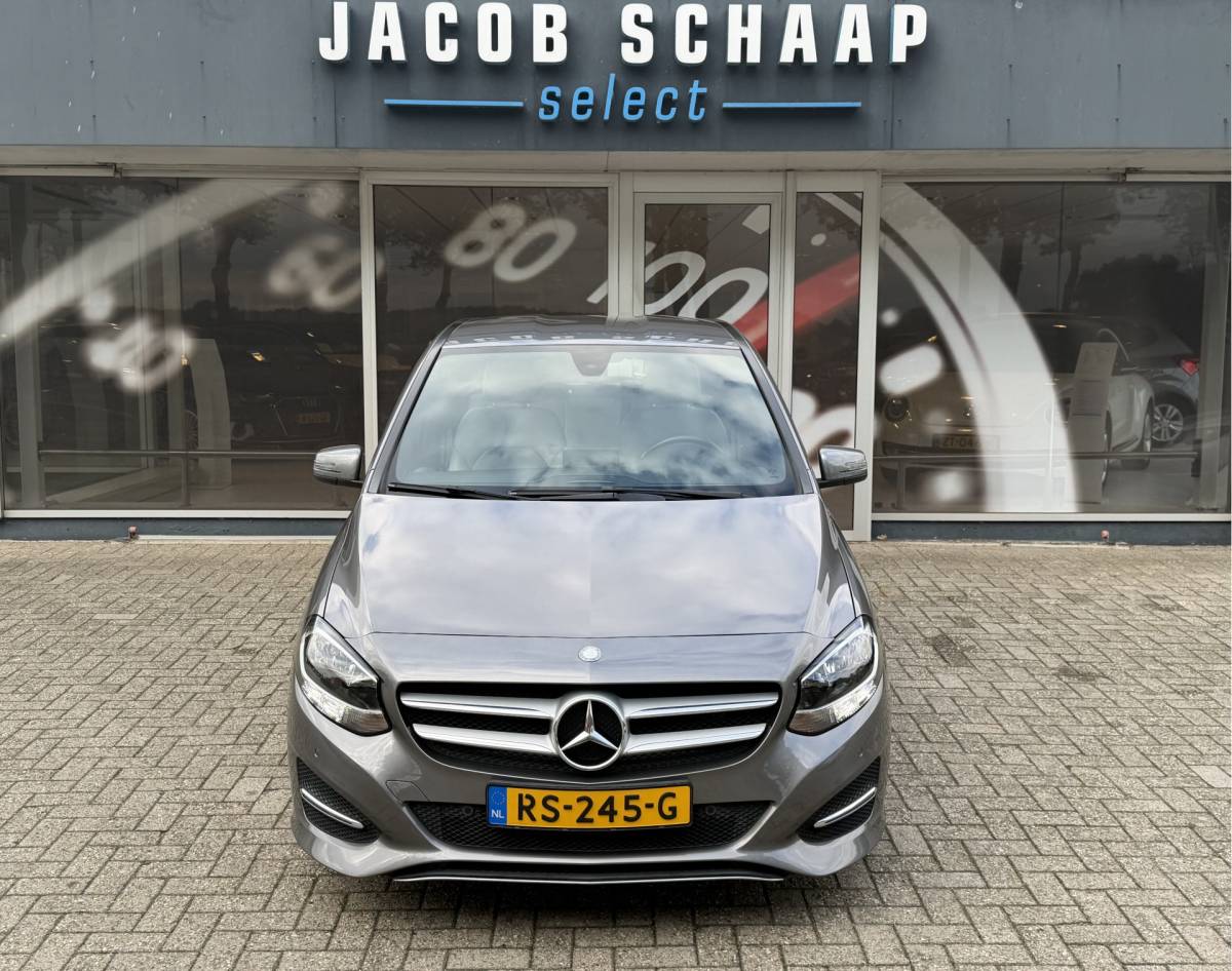 Mercedes-Benz B-Klasse Mercedes-Benz B-klasse 180 Ambition / Automaat / Sensoren V+A / Stoelverwarming /
