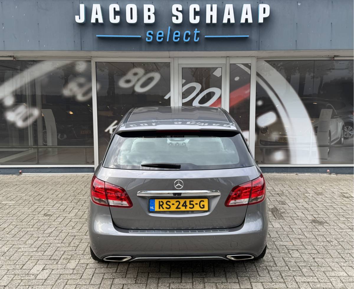 Mercedes-Benz B-Klasse Mercedes-Benz B-klasse 180 Ambition / Automaat / Sensoren V+A / Stoelverwarming /