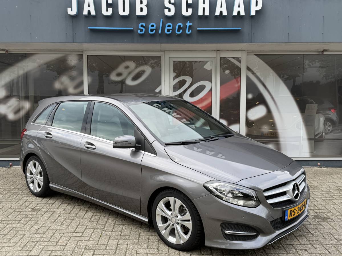 Mercedes-Benz B-Klasse Mercedes-Benz B-klasse 180 Ambition / Automaat / Sensoren V+A / Stoelverwarming /