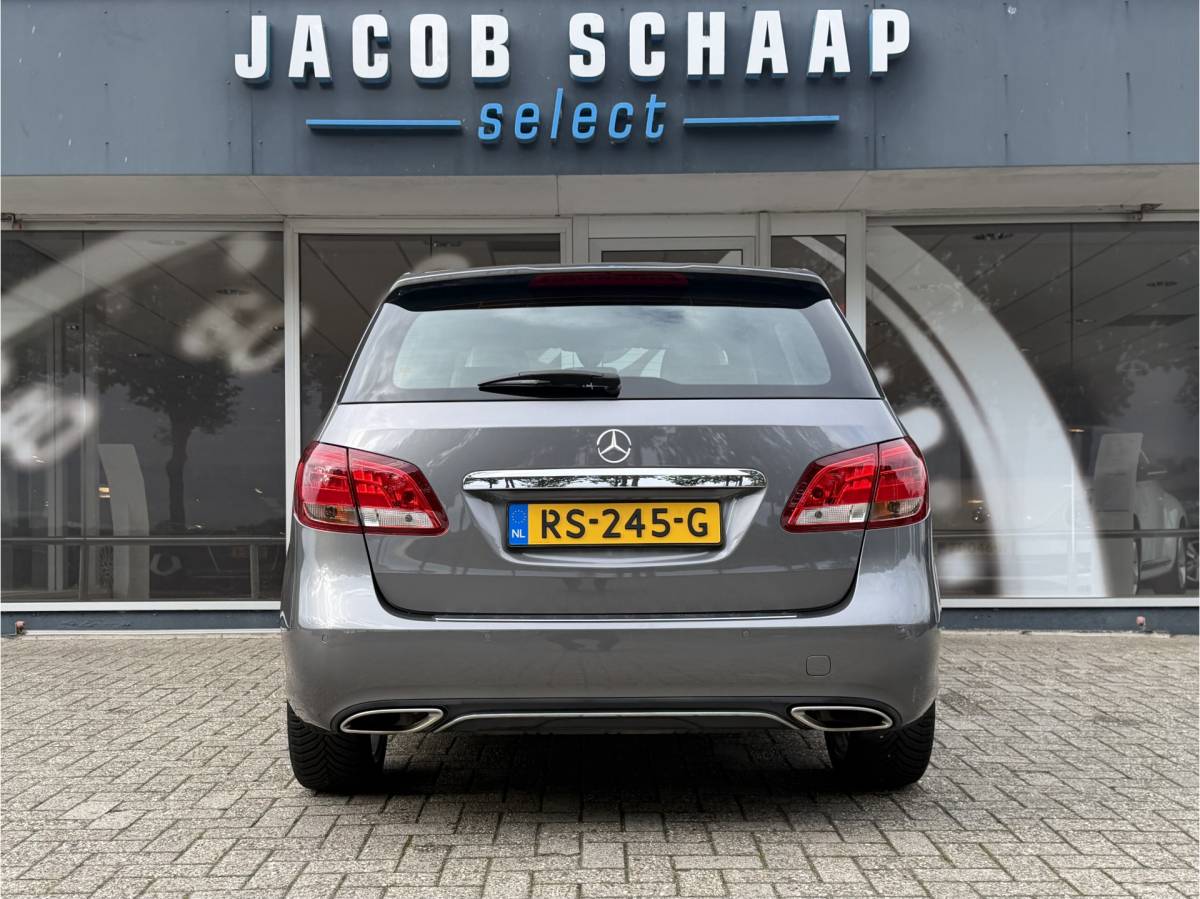 Mercedes-Benz B-Klasse Mercedes-Benz B-klasse 180 Ambition / Automaat / Sensoren V+A / Stoelverwarming /