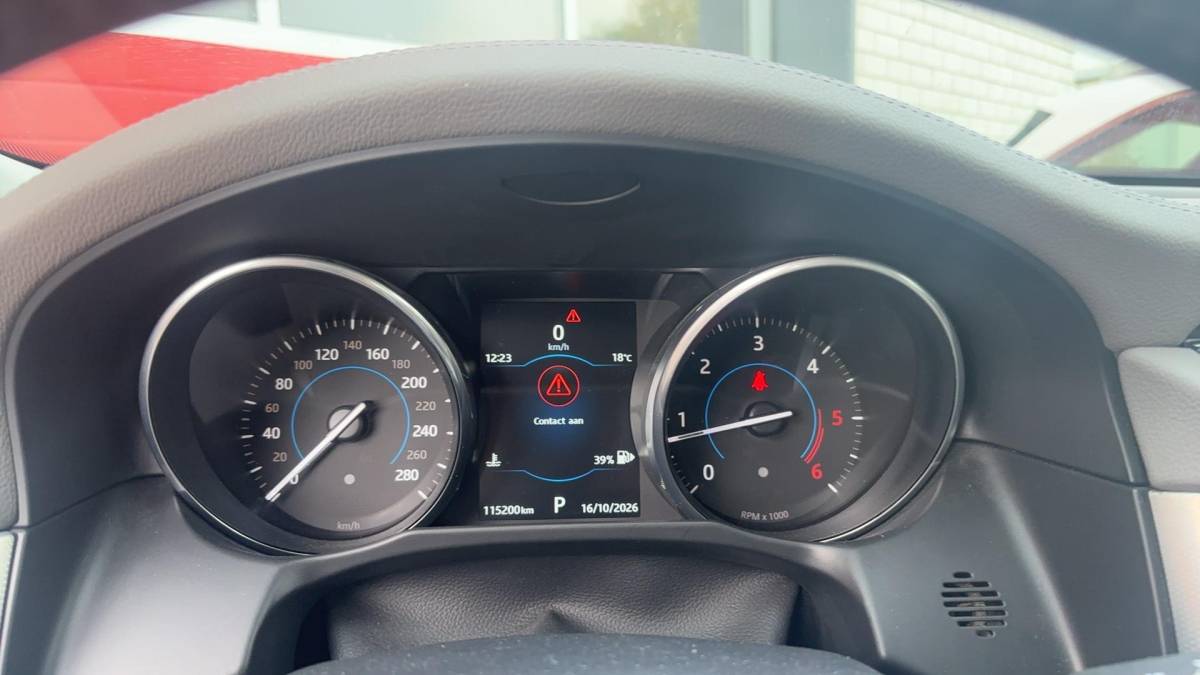 Jaguar XF Jaguar XF 2.0d Portfolio DEALER OH / TREKHAAK / XENON / NAVI / CAMERA / PDC / BLUETOOTH / CRUISE / NL-AUTO