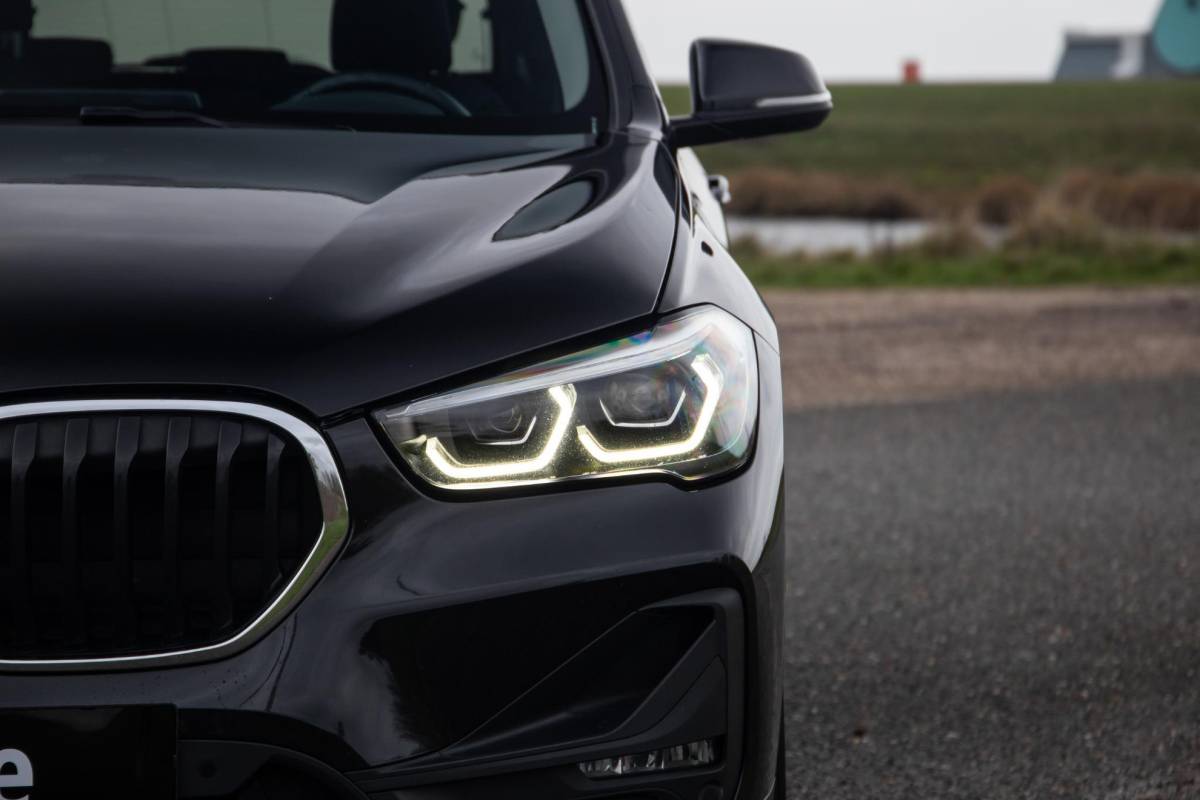 BMW X1 BMW X1 xDrive25e Executive TREKHAAK / CARPLAY / CAMERA / AIRCO / CRUISE CONTROLE / PHEV