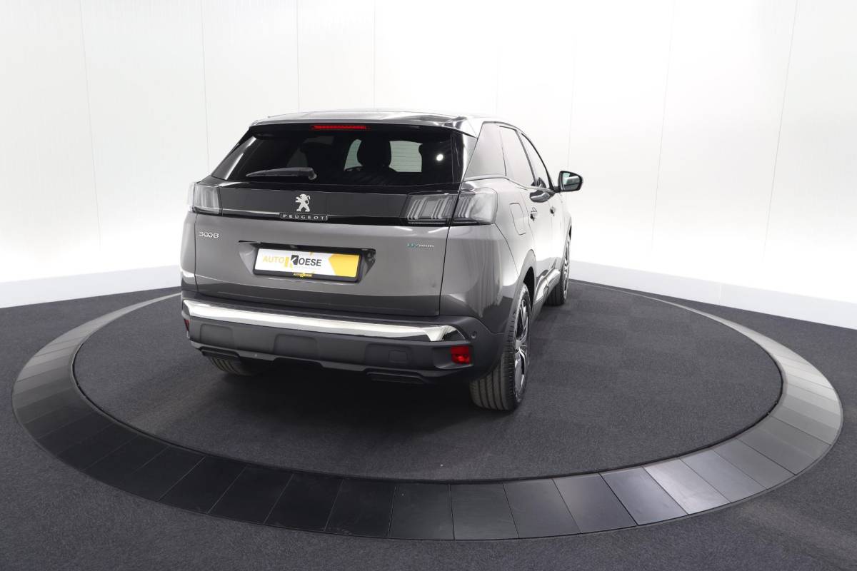 Peugeot 3008 Peugeot 3008 1.6 PLUG-IN HYbrid 225 Allure | Camera | Dodehoekdetectie | Navigatie