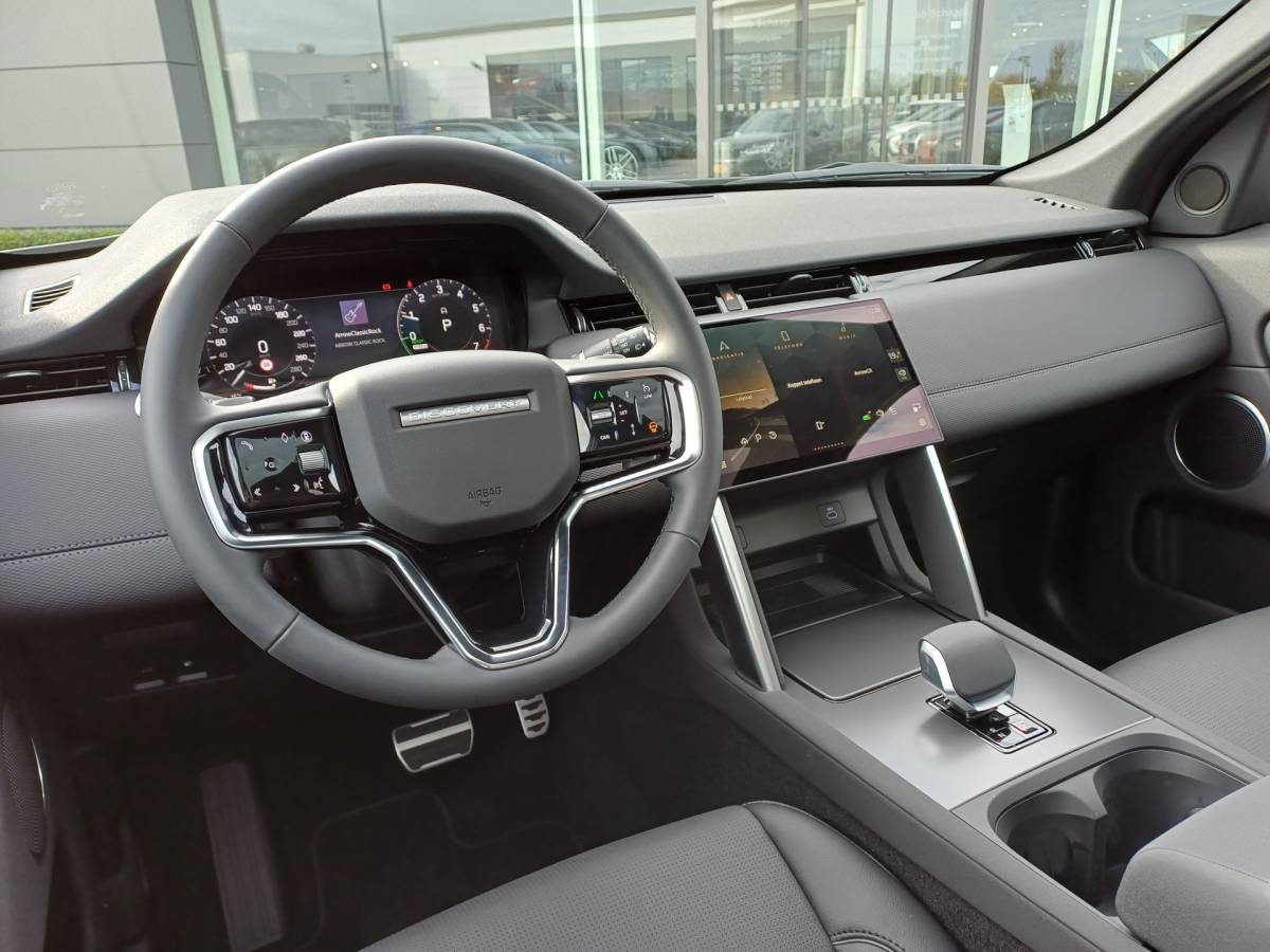 Land Rover Discovery Sport Land Rover Discovery Sport 1.5 P270e PHEV S Edition | DEMO | Adaptive Cruise | Panorama | Elektr. trekhaak tot 1.600kg |