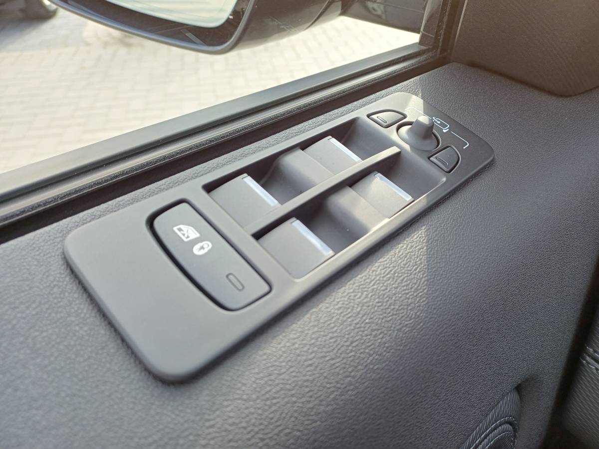 Land Rover Discovery Sport Land Rover Discovery Sport 1.5 P270e PHEV S Edition | DEMO | Adaptive Cruise | Panorama | Elektr. trekhaak tot 1.600kg |