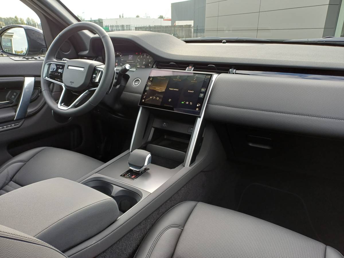 Land Rover Discovery Sport Land Rover Discovery Sport 1.5 P270e PHEV S Edition | DEMO | Adaptive Cruise | Panorama | Elektr. trekhaak tot 1.600kg |