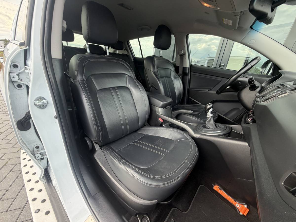 Kia Sportage Kia Sportage 1.6 GDI Super Pack Leer | Verw. stoelen | Navigatie | Camera