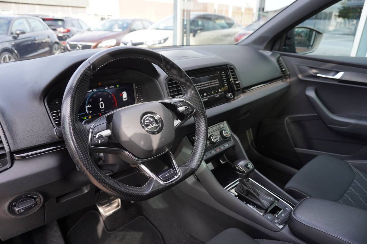 Škoda Karoq Skoda Karoq 1.5 TSI ACT Sportline Business Automaat | Carplay | Elek. pakket | Vol opties | 2022 | Facelift | Inruil mogelijk