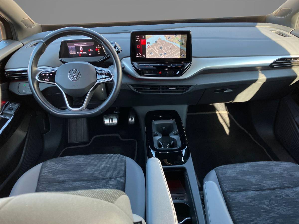 Volkswagen ID.4 Volkswagen ID.4 Pro 77 kWh 204PK · SOH 94,2% · Warmtepomp · Navigatie · Camera + parkeersensoren · Stoelverwarming · Keyless ·
