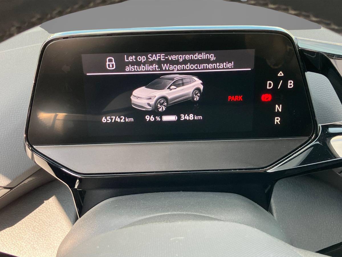 Volkswagen ID.4 Volkswagen ID.4 Pro 77 kWh 204PK · SOH 94,2% · Warmtepomp · Navigatie · Camera + parkeersensoren · Stoelverwarming · Keyless ·